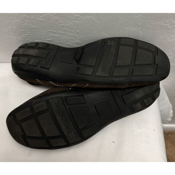 Naturalizer Fadrina‎ Brown 8M Slip-On - Picture 6 of 7